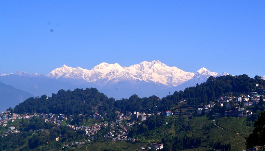 Experience Tea Garden Cultural Love Road Hike in Darjeeling