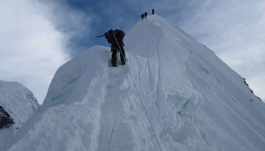 Island Peak Climb with Everest Base Camp Trek