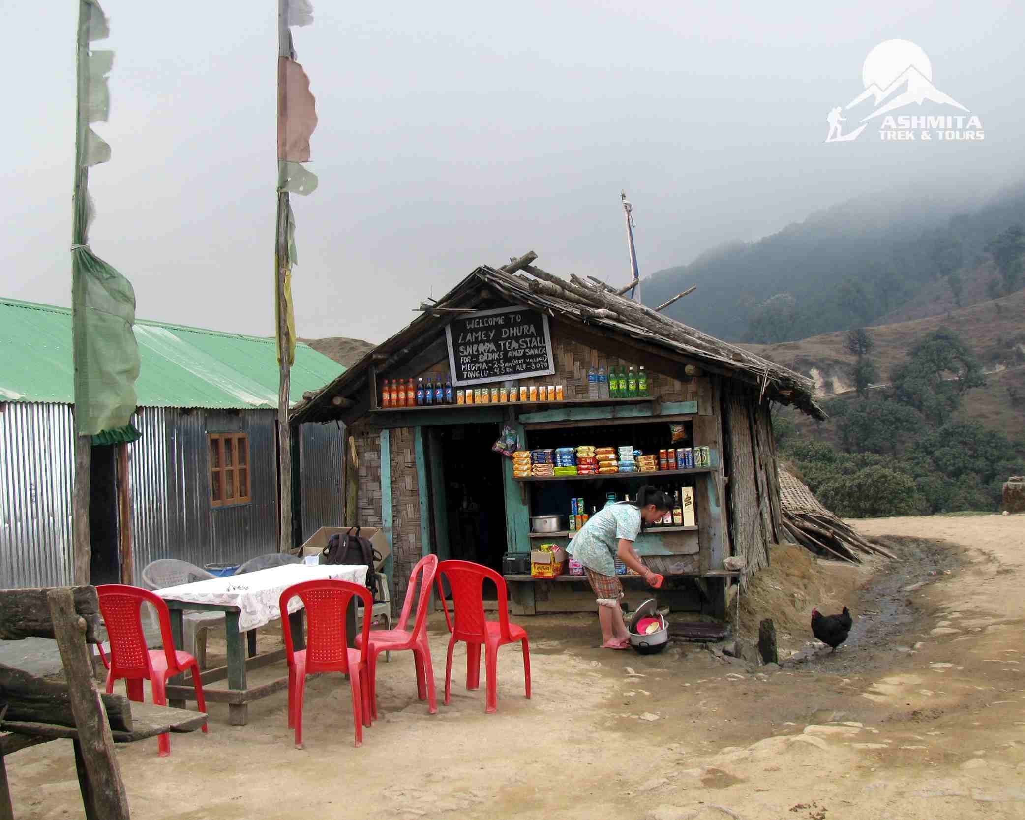 Local Tea House on the trail of Sandakphu Singalila Ridge trek
