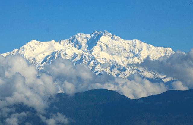 Mt.Kanchanzonga seen from Jorpokhari Darjeeling