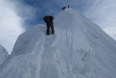 Island Peak Climb with Everest Base Camp Trek