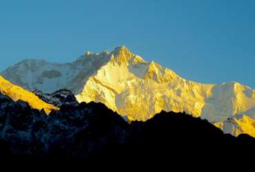 Singalila Phoktey Dara Trek